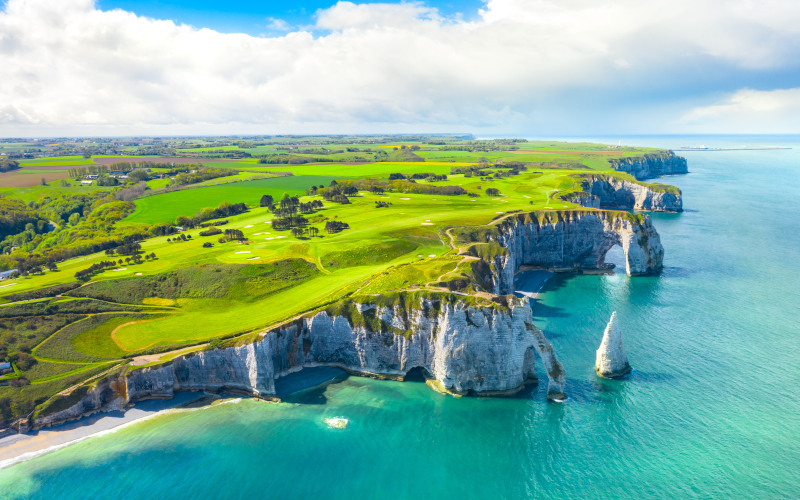 Étretat rock formations normandy