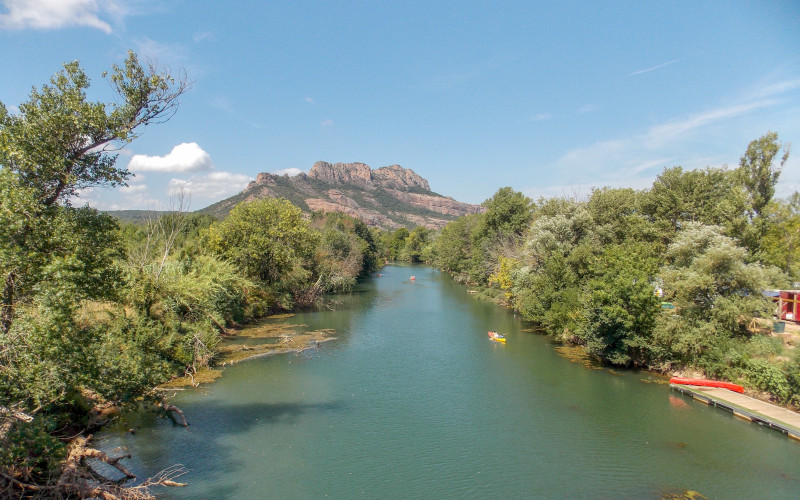 canoeing on the river arens at roquebrune sur agens