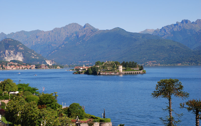 lake maggiore