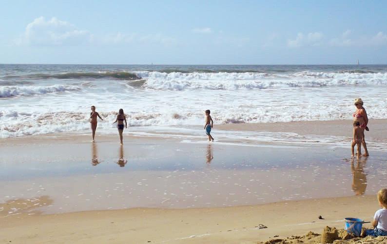 Soulac-sur-Mer surfing